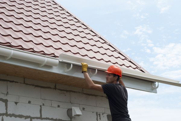 Rain Gutter Repair in Hixson