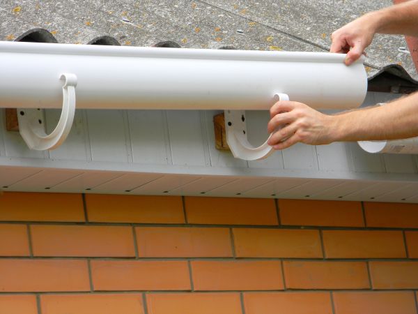 Cost of Half Round Gutter Installation in Hixson