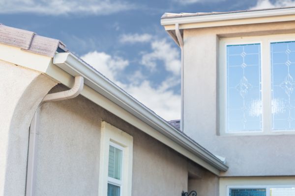 Continuous Gutter Installation in Hixson